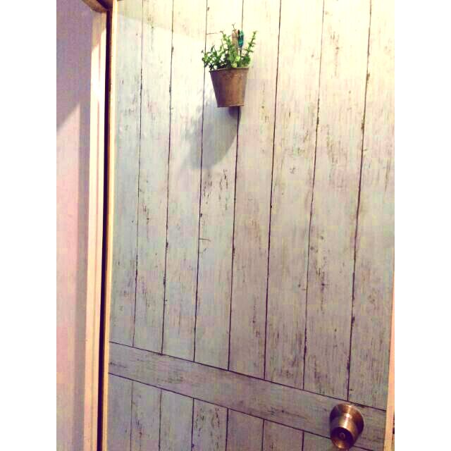 大創 daiso 三色 木紋 壁貼 木紋貼紙 木板牆壁貼 白色 / 棕色 / 淺藍