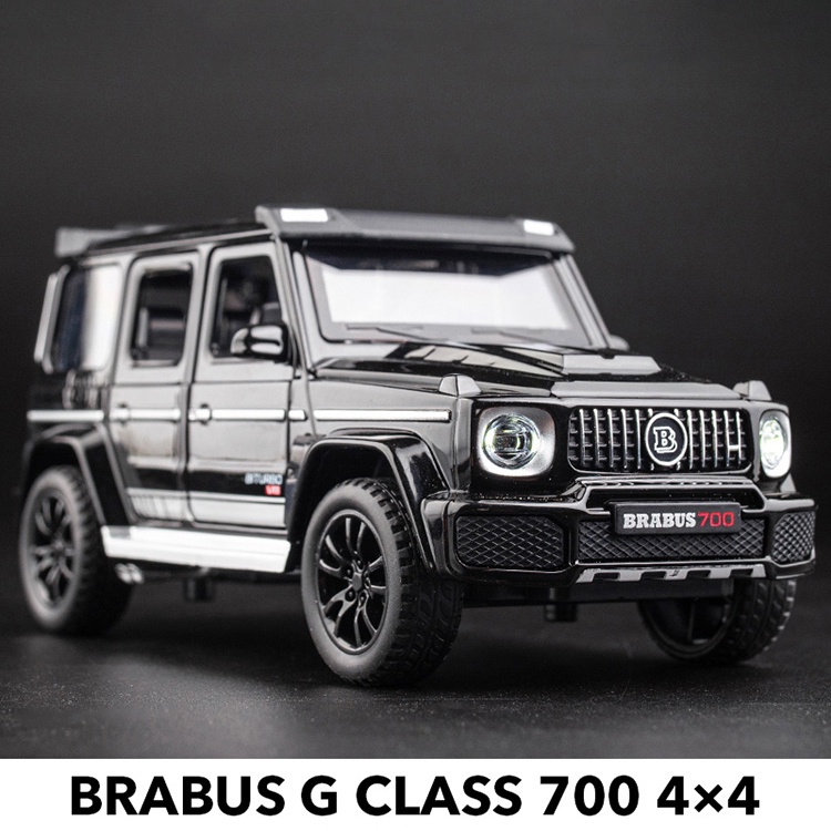 D.1:32 Mercedes Benz BRABUS G700 4X4 SUV 汽車模型合金壓鑄玩具車門可打開汽車卡車