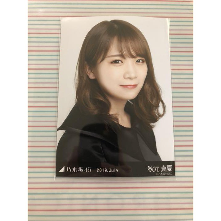 現貨 乃木坂46 秋元真夏スペシャル衣装19 19 July 2枚 蝦皮購物