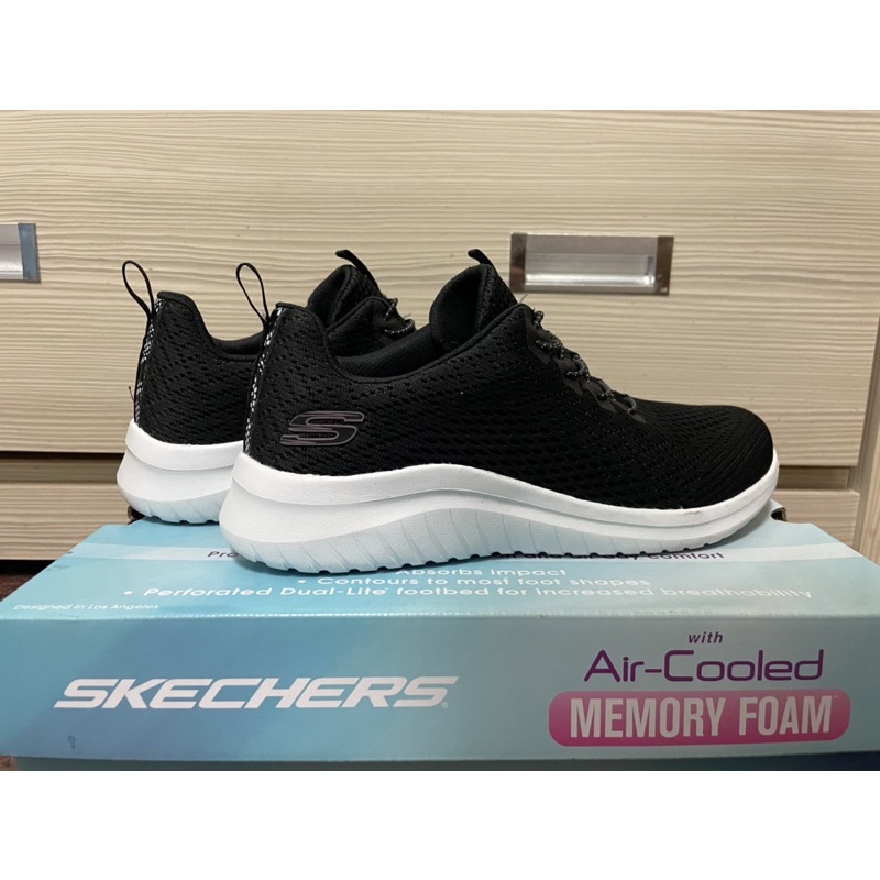 Skechers 女運動鞋 全新含運 costco 購入有鞋盒 air cooled memory foam