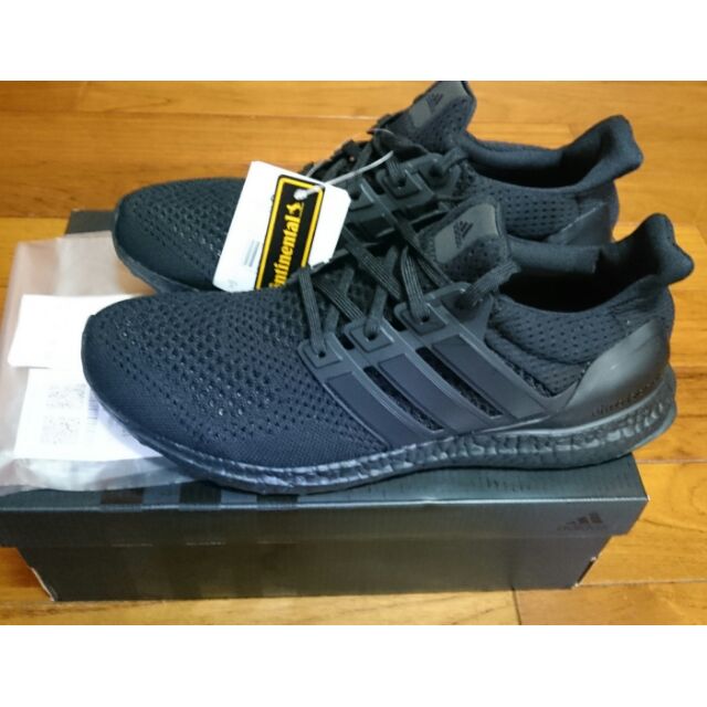 adidas ultra boost triple black