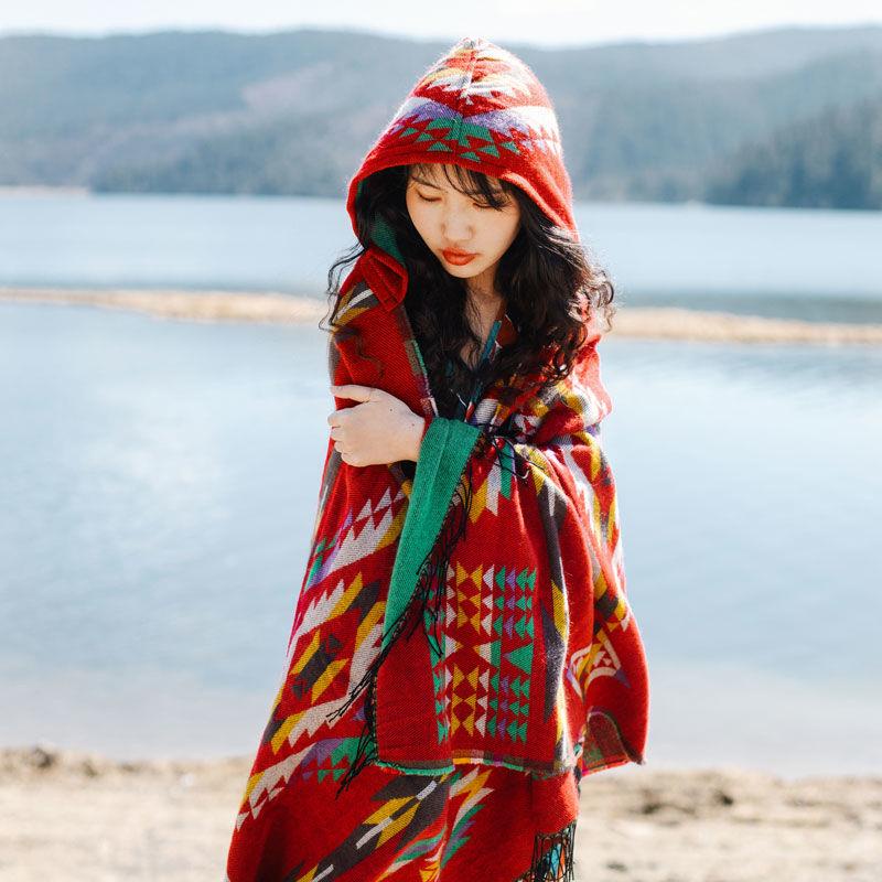 【爆款現貨】 西藏新疆民族風披肩 圍巾 兩用外搭旅遊連帽鬥蓬厚保暖沙漠拍照披風 極速出貨