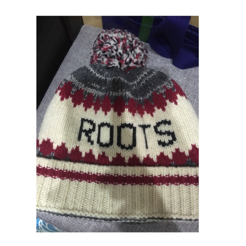 Roots毛帽