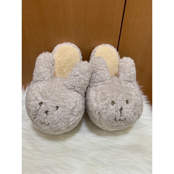 日本代購～宇宙人 craftholic兔兔絨毛室內拖鞋