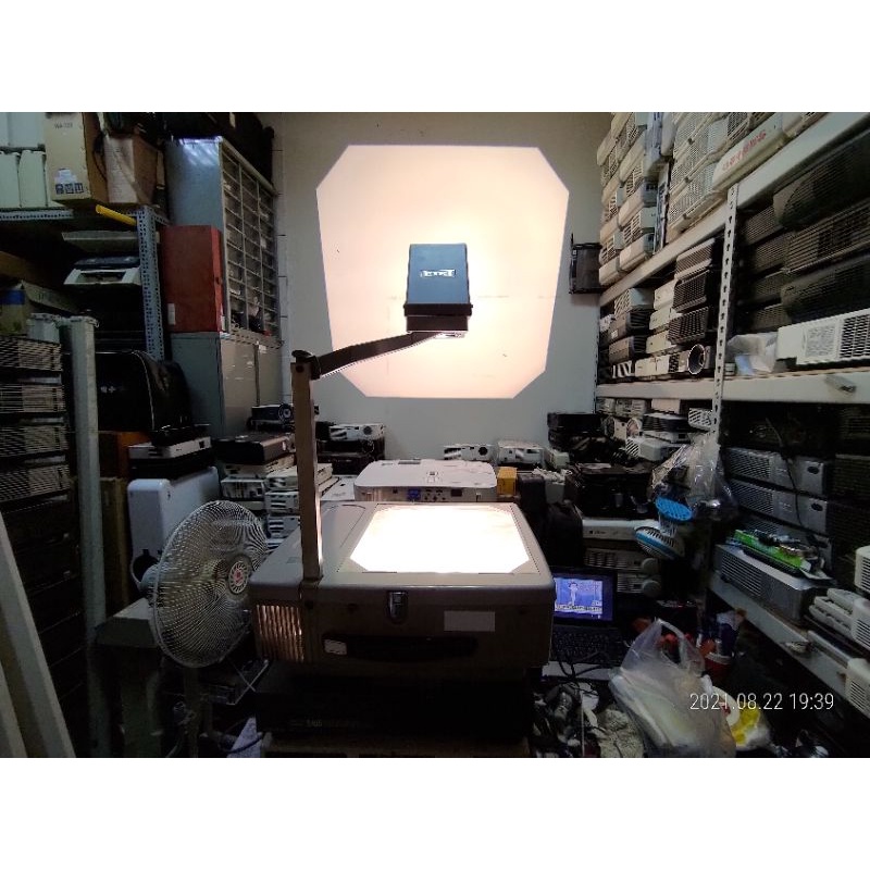 二手 EIKI OHP-4400 雙燈透明片投影機