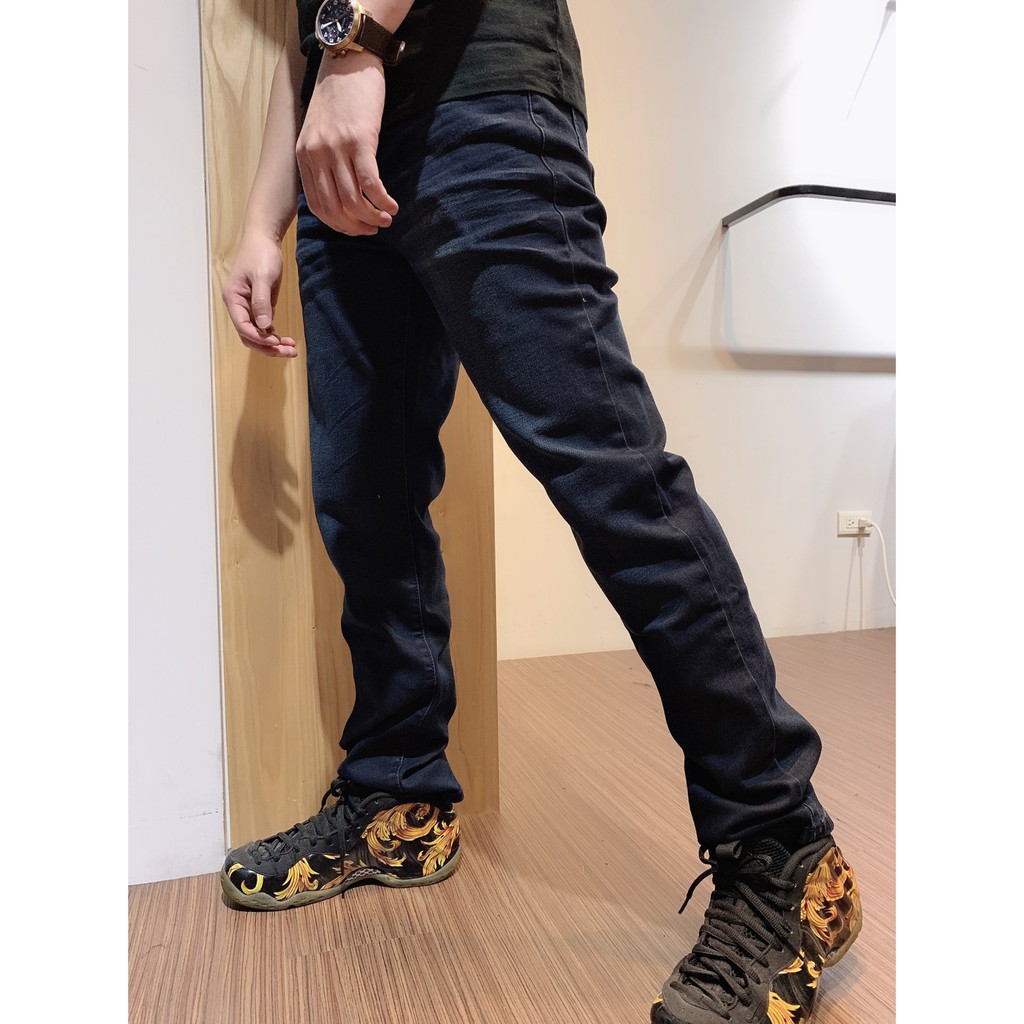 【Ayllon】Guess 男版 深色刷色 修身直筒 牛仔褲 長褲 XB1017R1X10