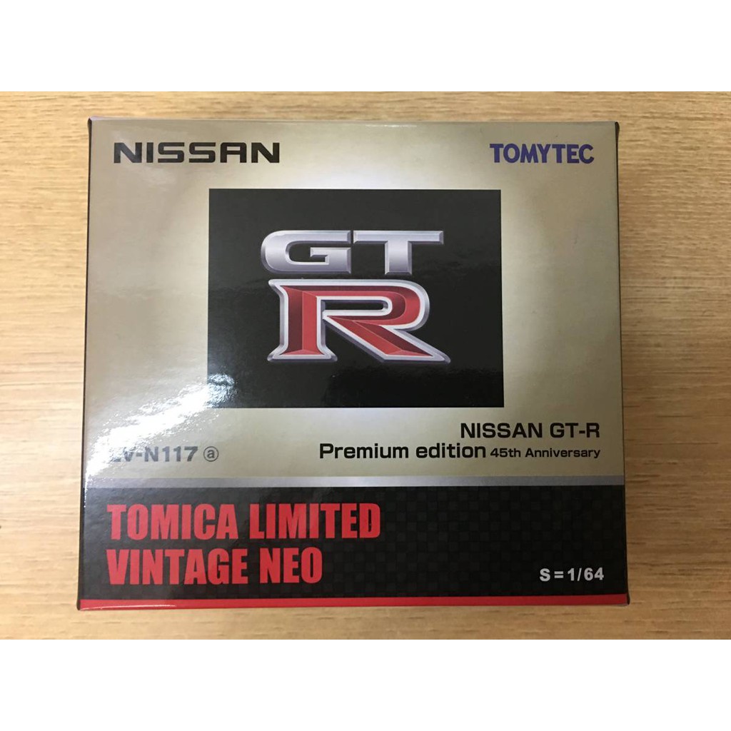 TOMYTEC TOMICA 1/64 日產 LV-N117a GT-R 45th Anniversary Gold