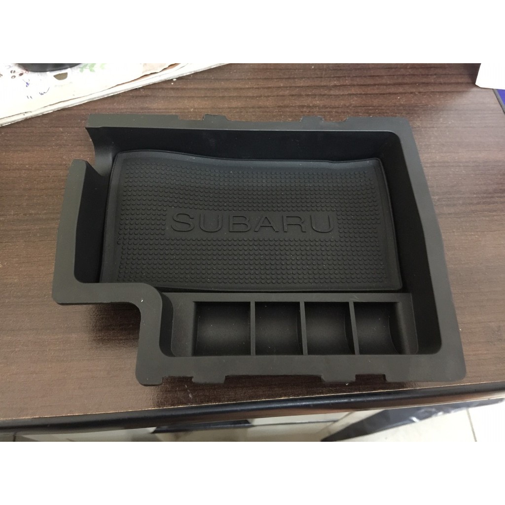 2015-2016 SUBARU LEVORG 專用扶手置物箱