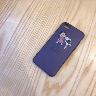 snoopy紫色手機殼i7