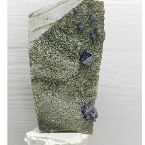 內蒙透體藍框螢石共生石英底岩細閃 原石 原礦 58g