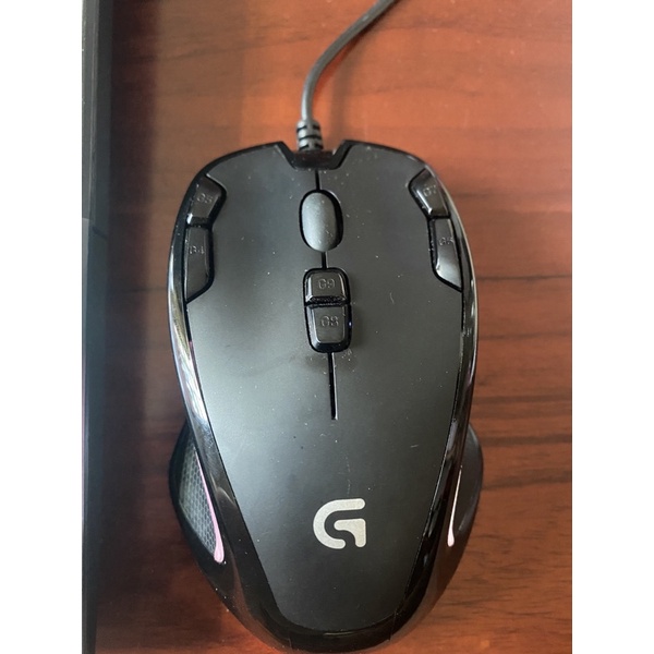 Logitech g300s 滑鼠