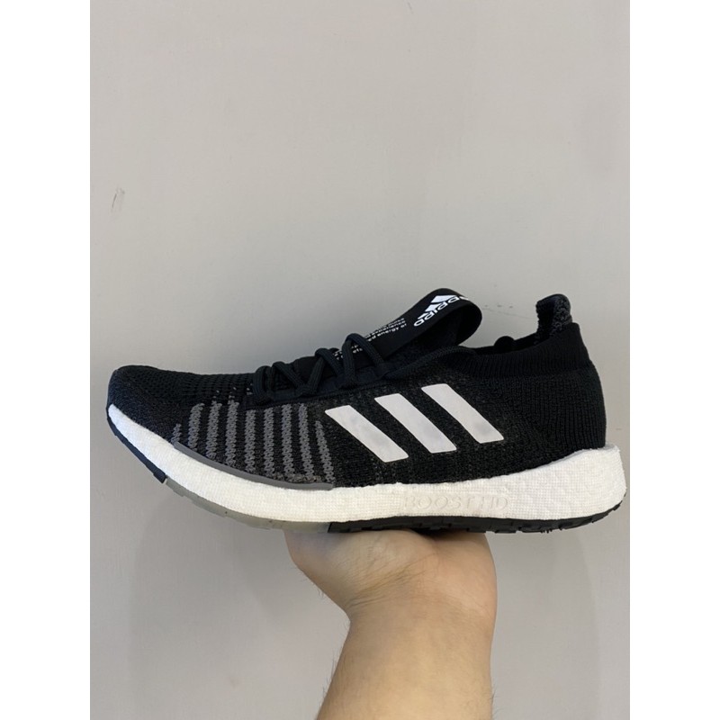 adidas  慢跑鞋 pulseboost EG0980