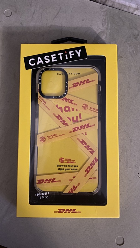 二手美品Casetify x DHL x FRAGILE 五十週年聯名iPhone 11 Pro透明保護 