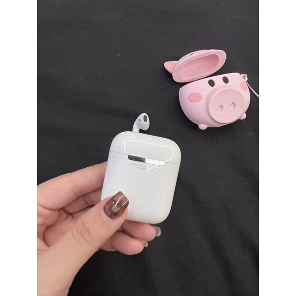 AirPods 2 代 （有線充電盒）