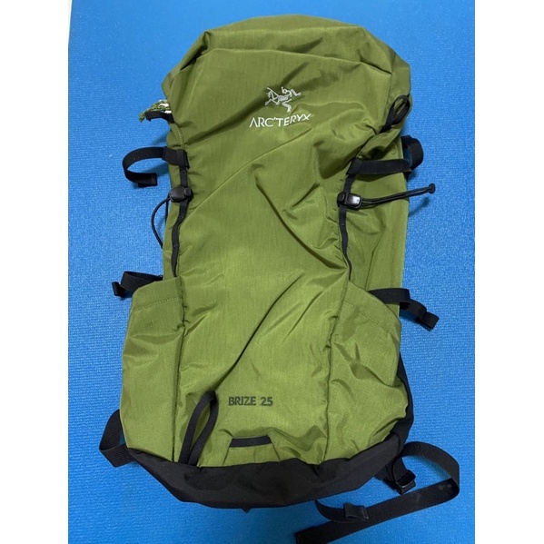 Arc'teryx始祖鳥Brize 25L 輕量登山包