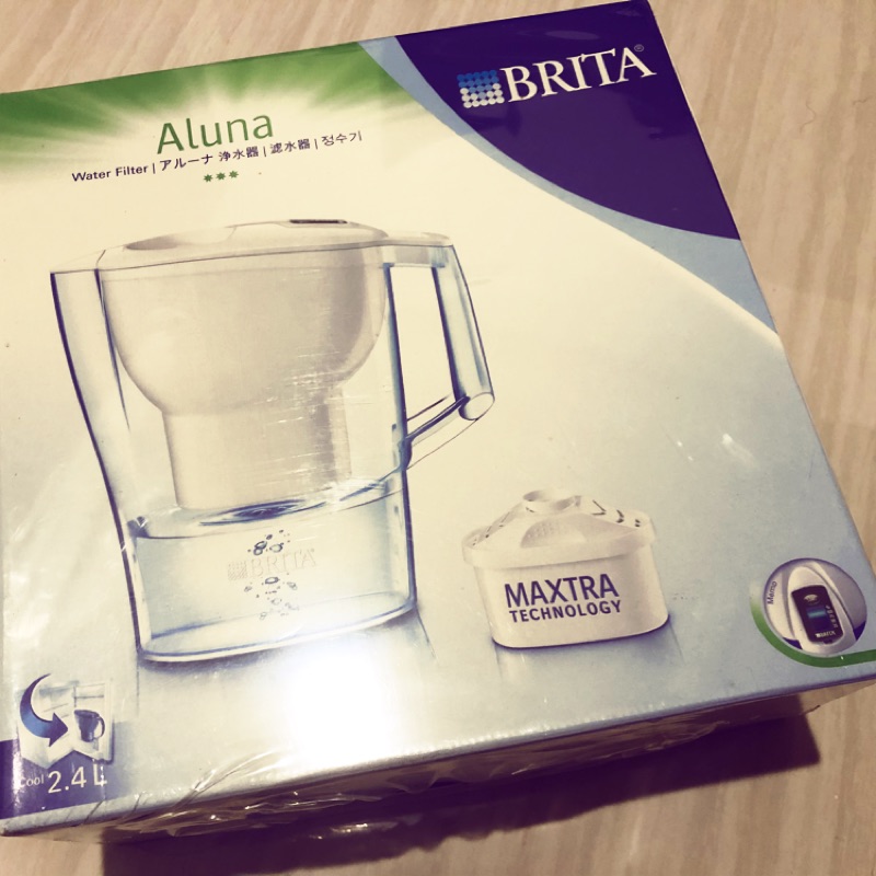 全新 德國製Brita 濾水壺 Aluna 2.4L