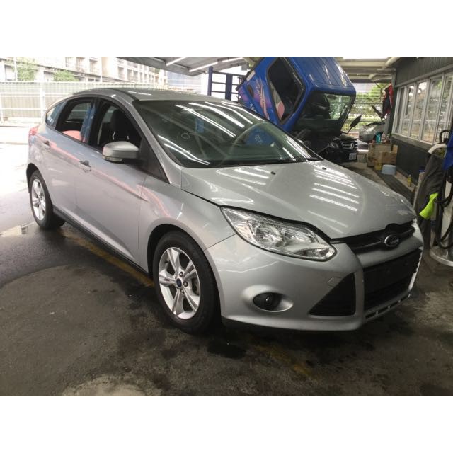 2015 FORD FOCUS 1.6 焦點 同級距最安全 通勤旅遊的守護者 低里程 可認證