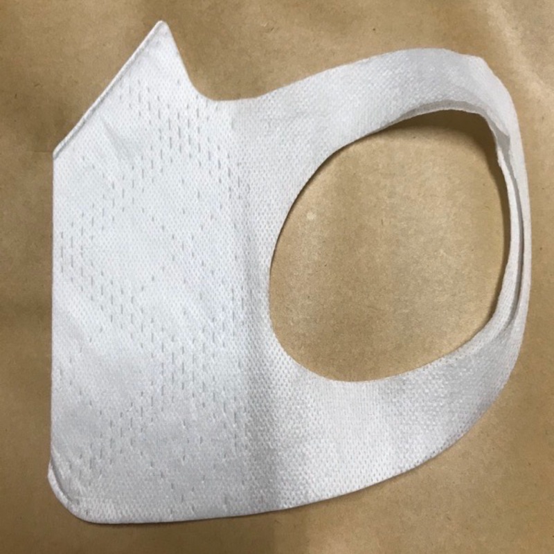 ✨ 現貨 ✨ 台灣製造外銷日本3D立體口罩 三層防飛沫 一體成型 口罩 (非醫療)50入