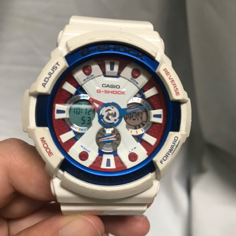 G shock 二手錶 鋼彈配色 白色