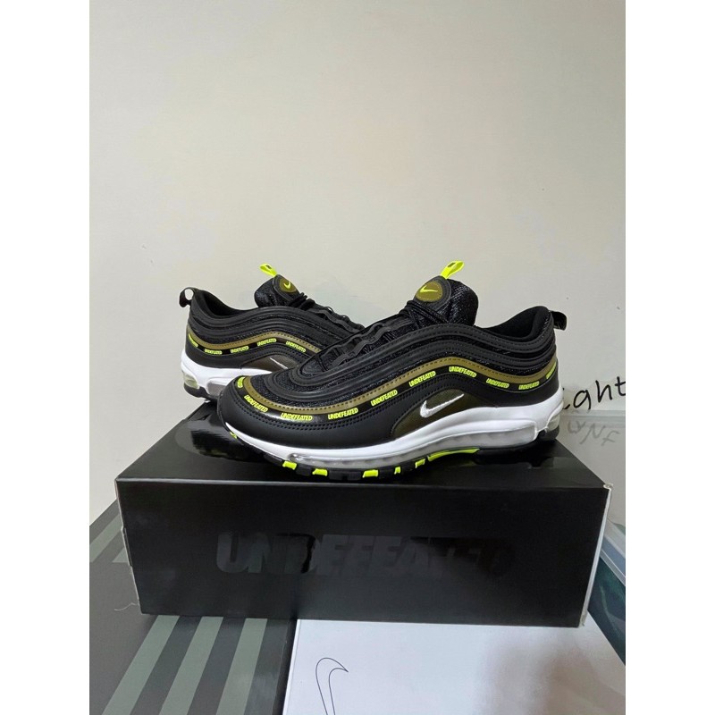 Nike Air Max 97 / Undefeated 黑螢光黃