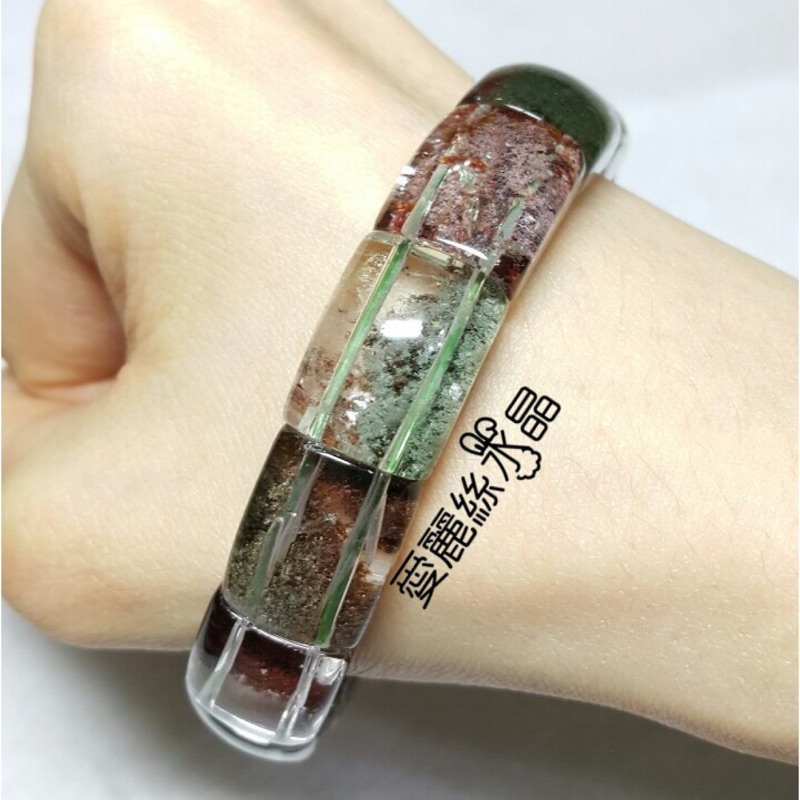 👑愛麗絲水晶👑 高透料 異像 天然 綠幽靈 水晶 手環型 手排 手鍊 鈦晶 販售