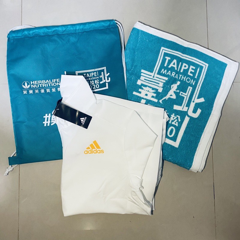 台北馬全馬完賽物資（全新）