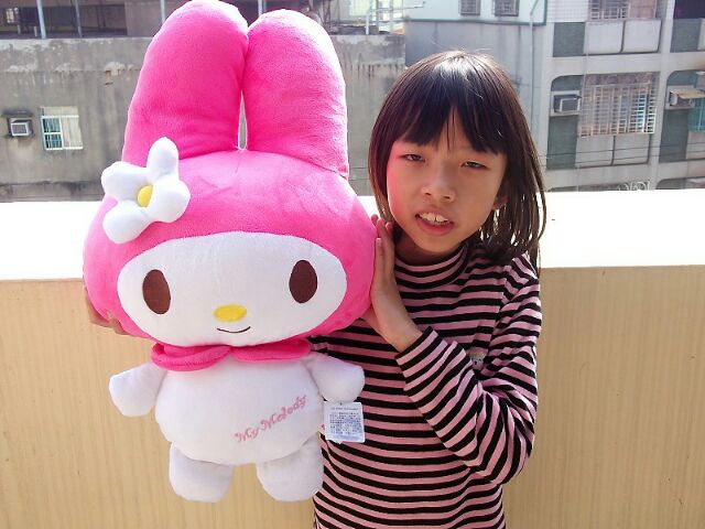 美樂蒂娃娃~超大美樂蒂玩偶~正版三麗鷗~美樂蒂~美樂蒂扁型玩偶~美樂蒂抱枕玩偶~生日情人交換禮物