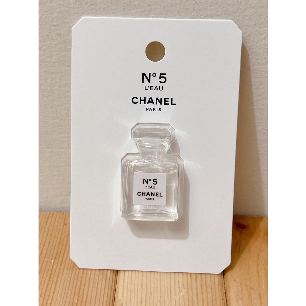 Chanel Factory 5 香奈兒 N°5 限量 五號工廠 贈品小香水 迷你方塊香水 1.5ml 清新晨露 白色