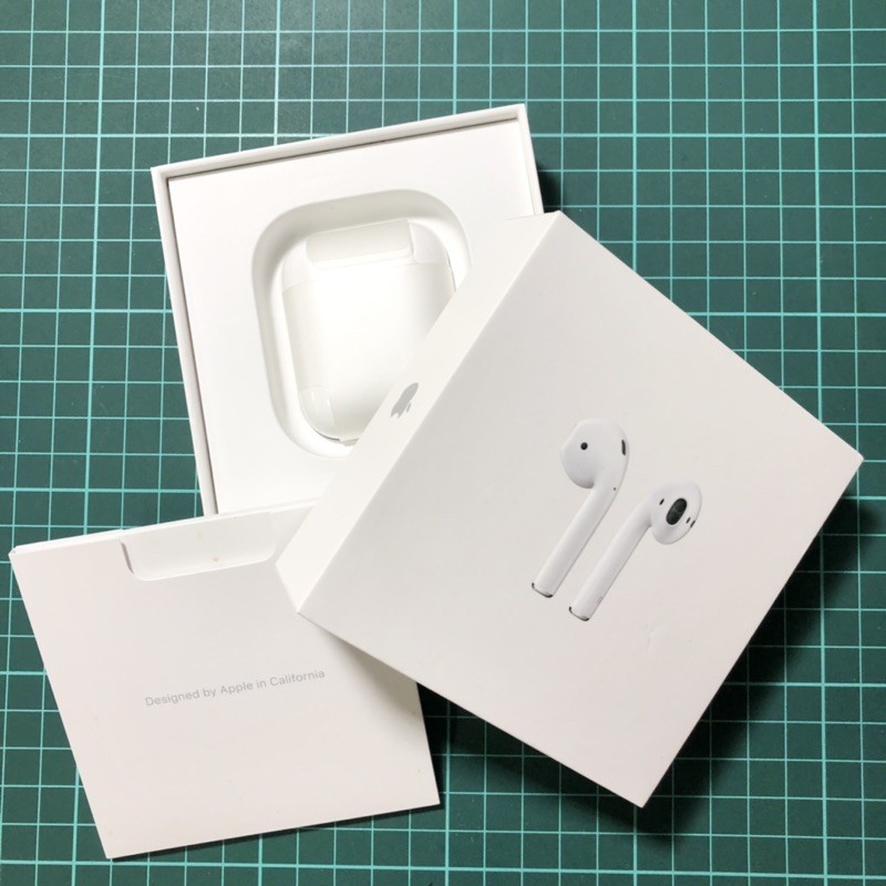 ［二手] apple AirPod 一代 藍牙耳機 殼+兩耳耳機 盒裝