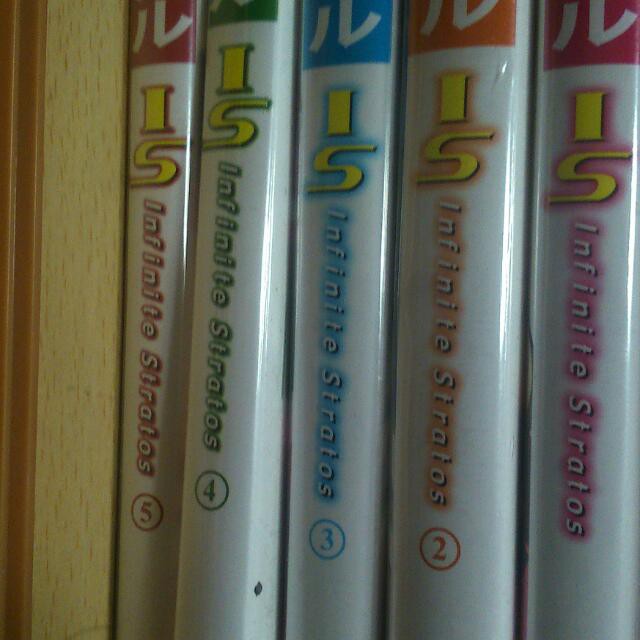 Infinite Stratos 舊版小說1~5+DVD VOL1.2