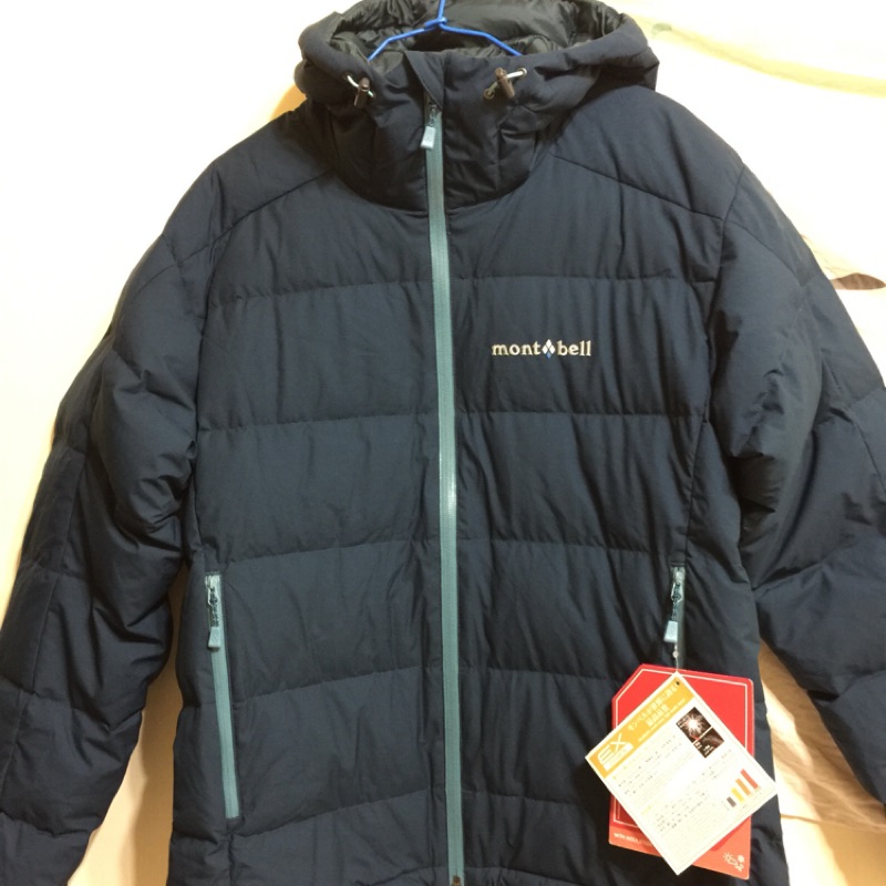 日本mont Bell熱賣款羽絨衣 S號 蝦皮購物
