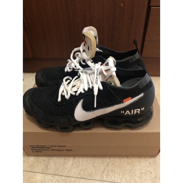 Nike x off white vapormax初代