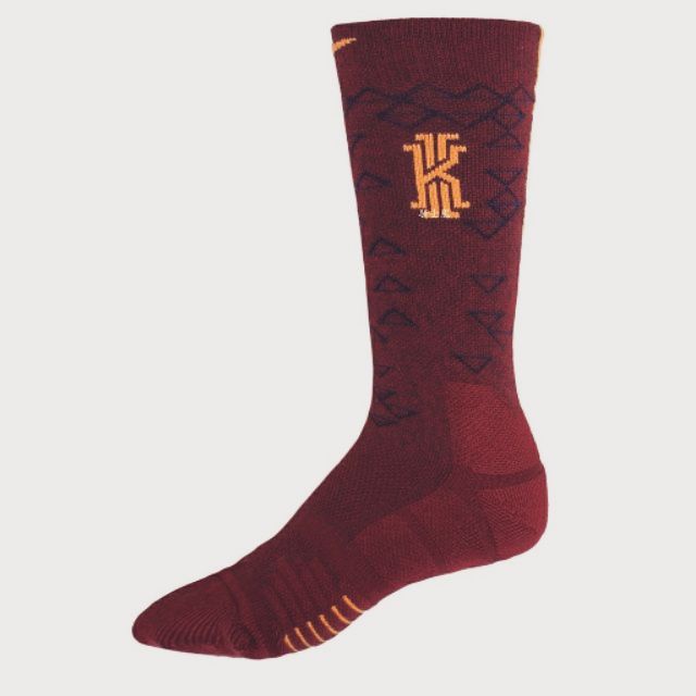 elite socks kyrie