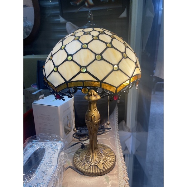 Tiffany第凡尼玫瑰彩色玻璃鑲貼手工藝術燈/桌燈/檯燈(特價促銷)