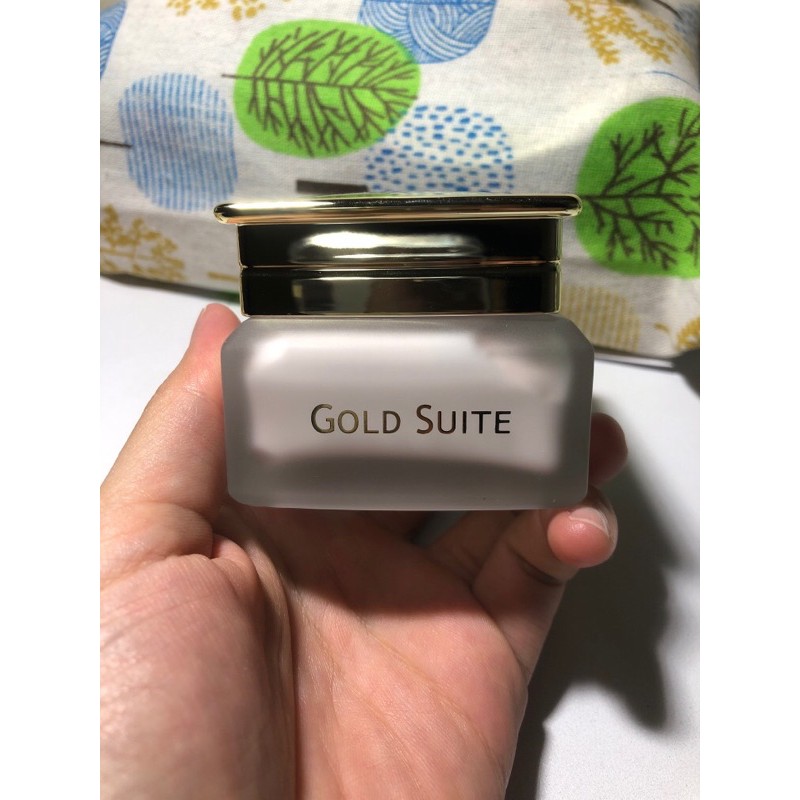 Gold Suite陶瓷光感玫瑰素顏霜
