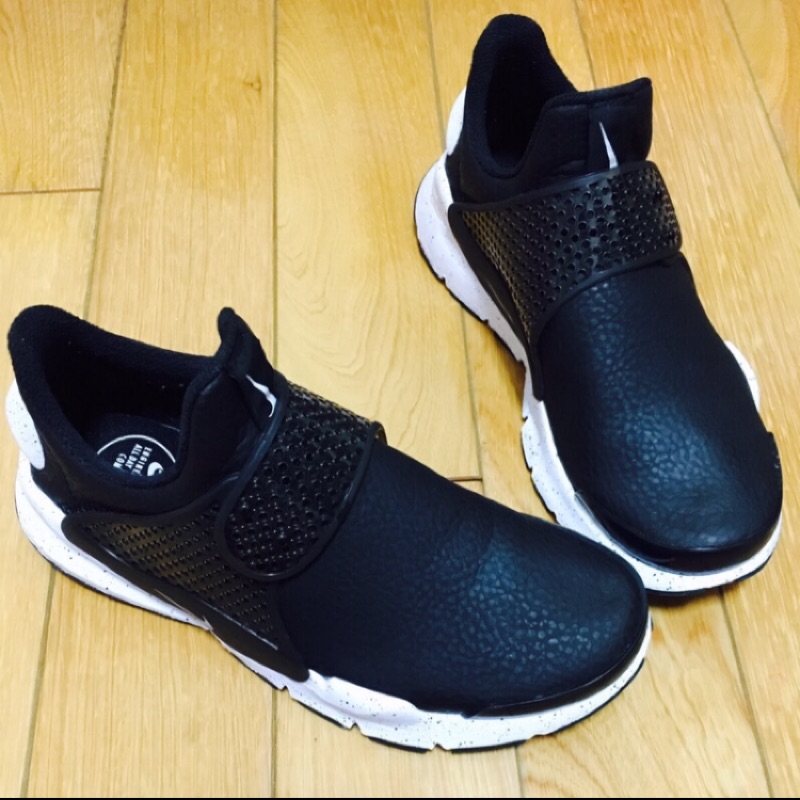 NIKE WMNS sock dart 24號 黑色 皮革