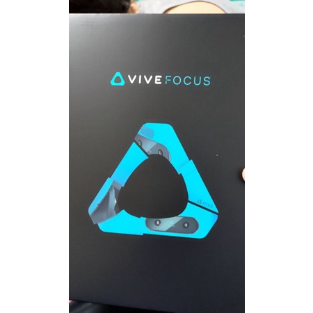 出售全新未拆封的HTC VIVE FOCUS VR虛擬實境頭戴裝置