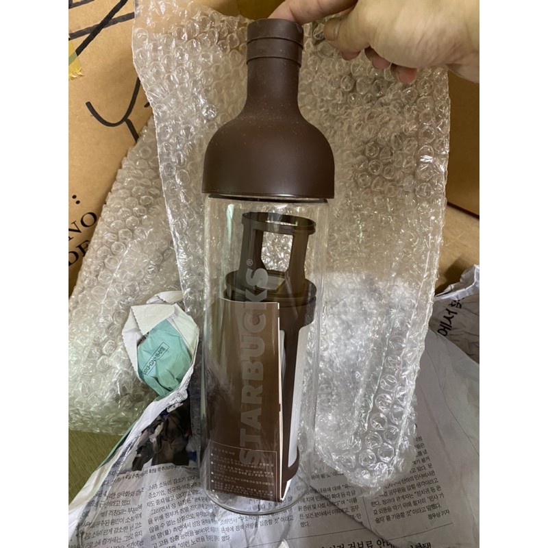 C現貨 韓國星巴克咖啡色水晶玻璃瓶酒瓶造型650ml C2020005 日本製