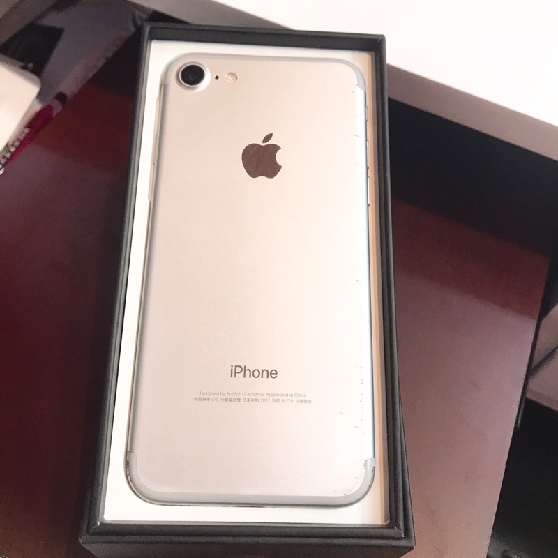 iPhone 7 128gb 銀色