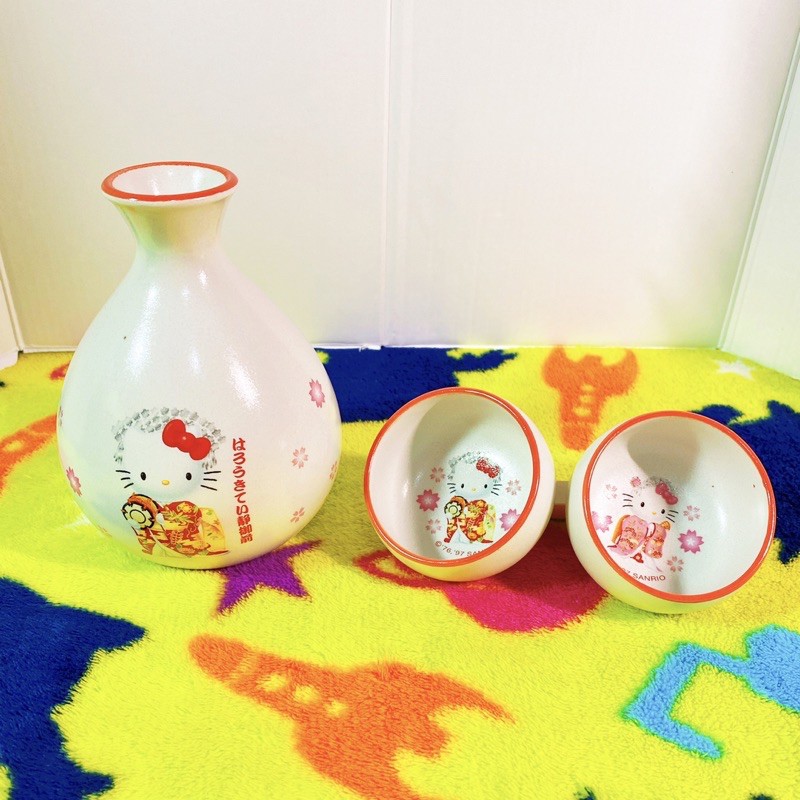 🦋布丁小物🦋日貨。kitty 。1997年。金閣寺。歌舞伎。清酒壺、杯🍶組