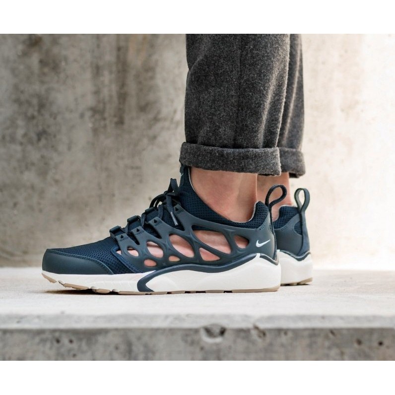 nike air zoom chalapuka