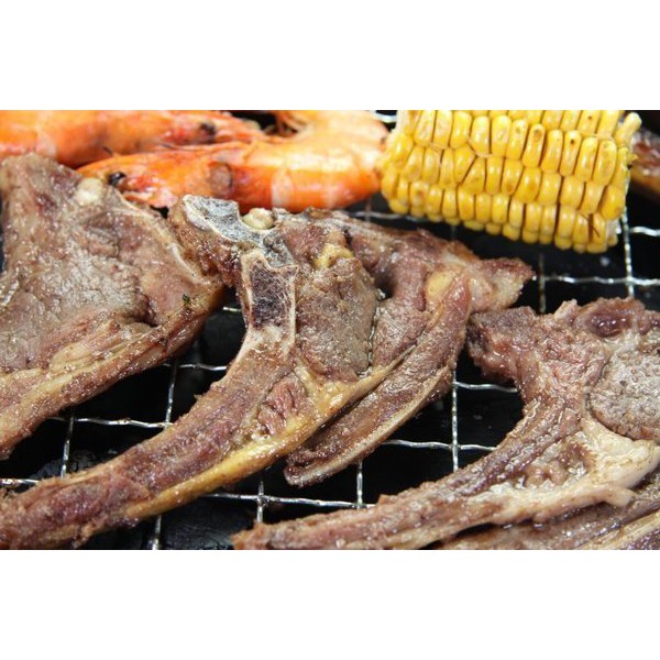 【中秋烤肉組合】黑胡椒羊小排/羊肉(10支) /約 600g 賣場還有羊肉 雪花羊排 脆皮小羔羊排 羔羊嫩肩排 法式美味