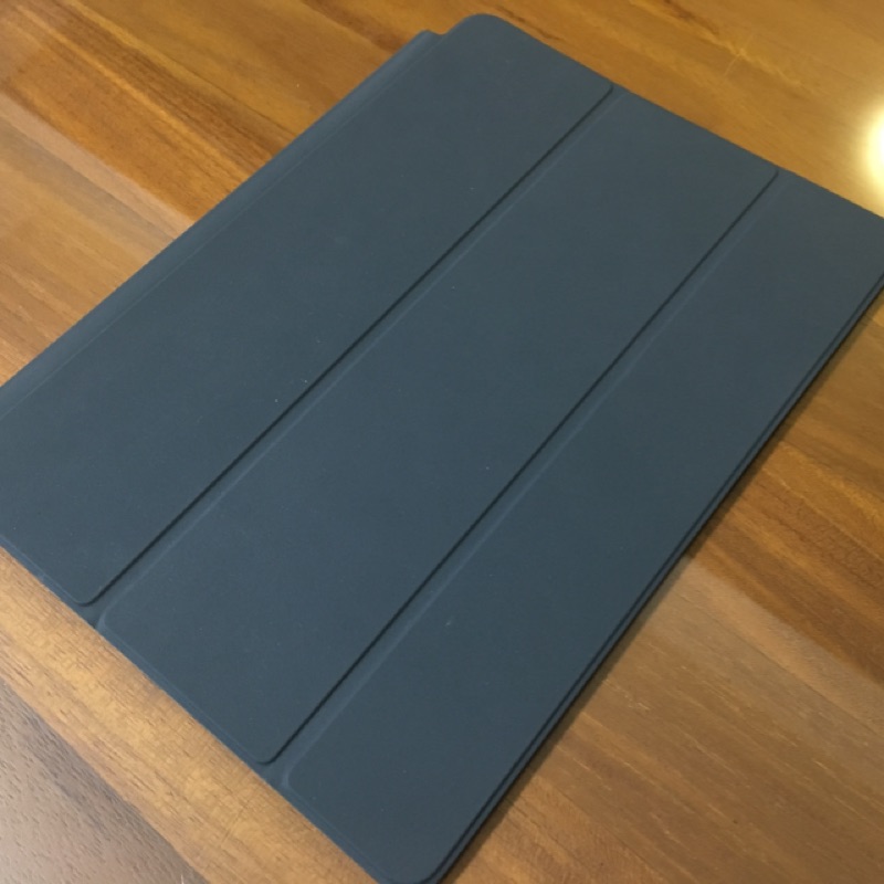 ［二手］9.7吋 iPad smart cover 原廠 保護殼 九成新