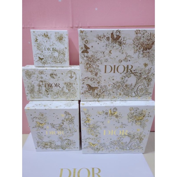 台灣現貨 現貨當天 Dior dior 限量禮盒 包裝盒 收納盒 迪奧 聖誕包裝dior 紙盒 盒子