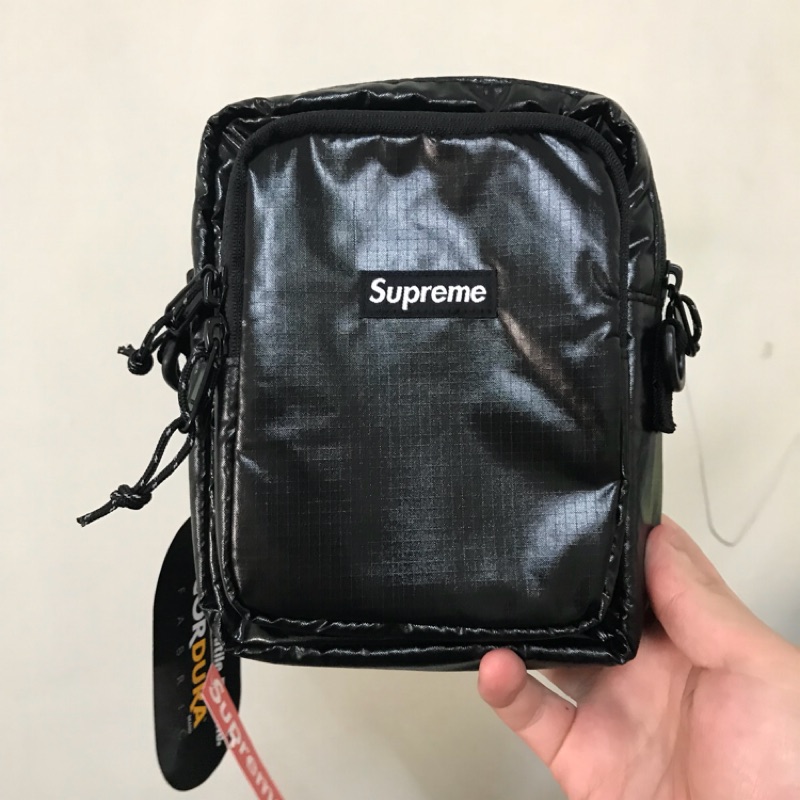 supreme 43th shoulder bag
