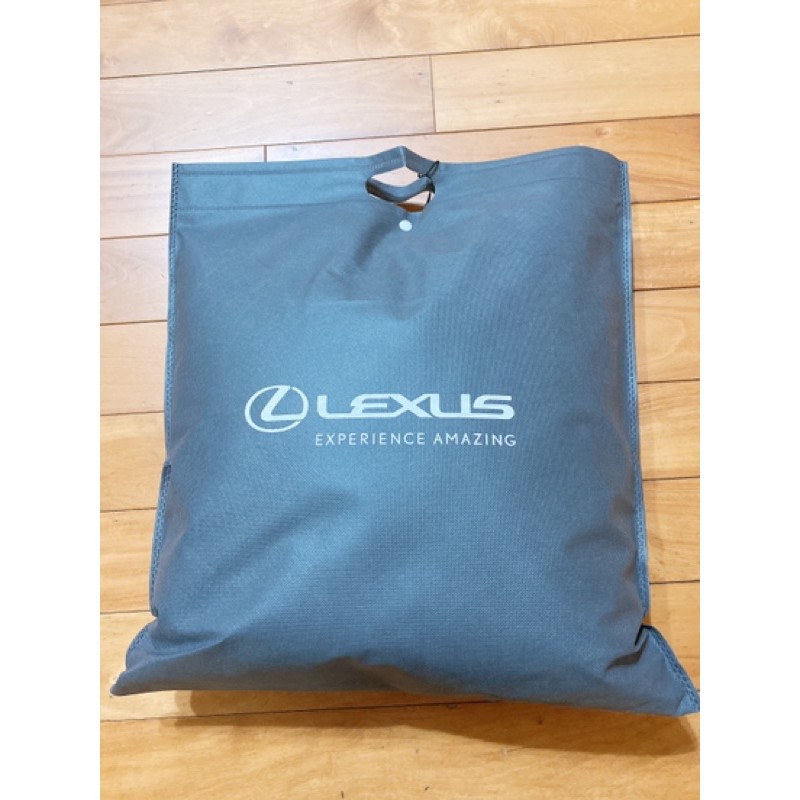 Lexus抱枕絨毛毯 蝦皮購物