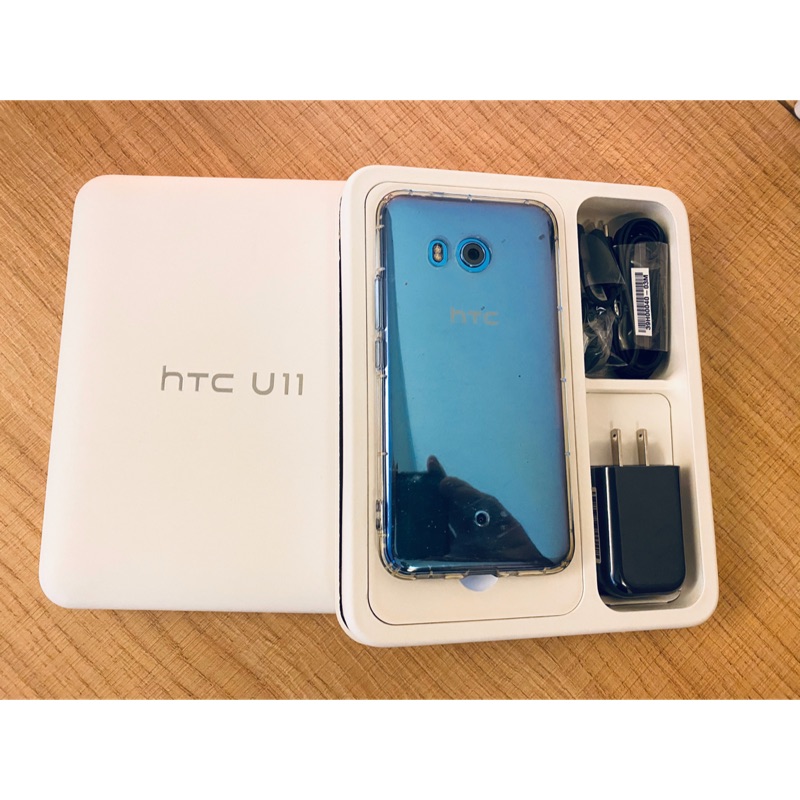 9.5成新htc u11 128g 銀色