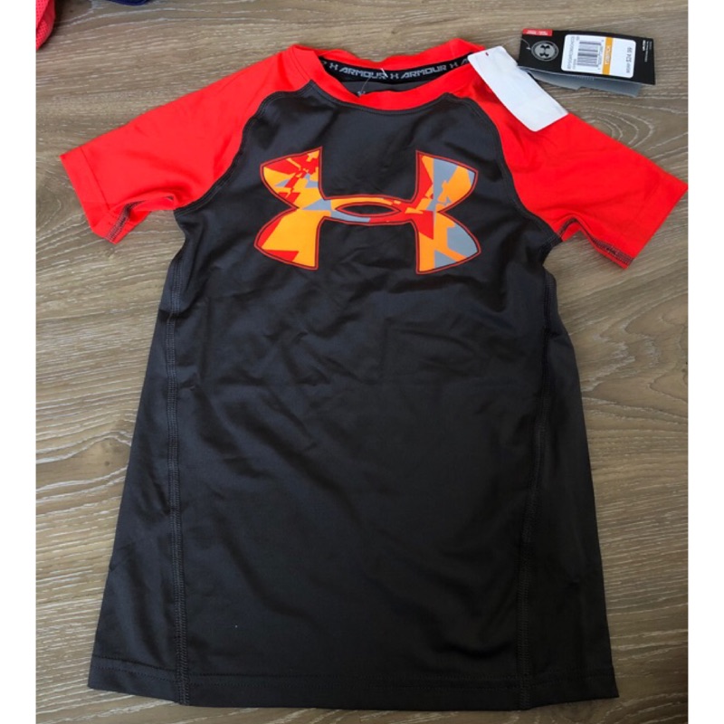 保留—全新保證正品 UA Under Armour 吸濕排汗衣6-7歲