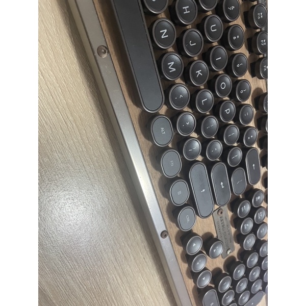 AZIO RETRO CLASSIC ELWOOD 核桃木復古打字機鍵盤