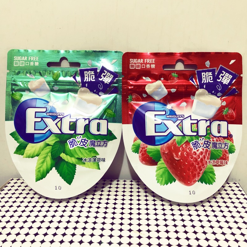 Extra益齒達脆皮魔立方口香糖28.6g(草莓/薄荷）市價49元/包